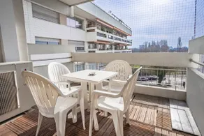 Apartment in stand residence - Image 3