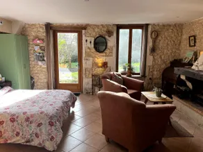 Cozy Studio Surrounded by Vineyards - Image 4