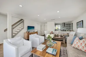 Stunning, Gulf Front, Beach Access - Image 2