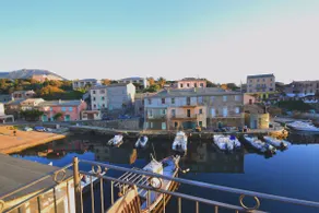 Charming house on the port classified 3* - Image 3
