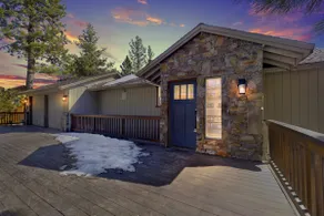Luxe Private Truckee Getaway Near Lake Tahoe - Image 2