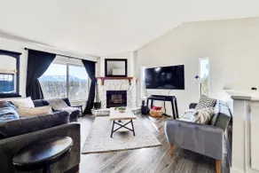 Luxe Private Truckee Getaway Near Lake Tahoe - Image 4