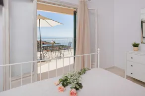 Luna Apartments Corfu - George - Image 2