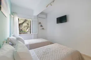 Luna Apartments Corfu - George - Image 3