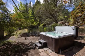 Modern Contemporary, Open Layout, Near Downtown - Image 3