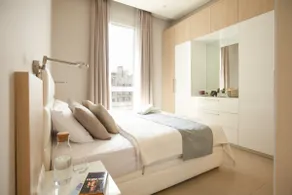 Comfy - 1BR Apt W Pool & Gym in Gemmayze - Image 2
