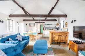 Bonneys Barn Retreat - Luxury homely getaway - Image 5
