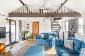 Bonneys Barn Retreat - Luxury homely getaway - Image 2