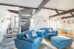 Bonneys Barn Retreat - Luxury homely getaway - Image 3
