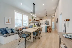 The Pearl Cottage House by the Riverwalk; HGTV - Image 2