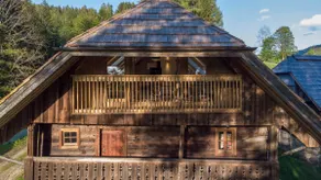 Charming guest apartment in an old farmhouse in a secluded alpine location - Image 3