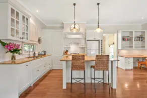 The Family Getaway 3 Bed 2 Bath 1Car Wooloowin - Image 4