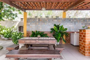 BEAUTIFUL HOUSE IN GRAVATÁ - Image 4