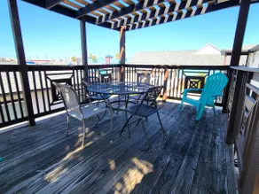  Quarter Deck- 2 Bedroom- In-Town and Near the Beach, Pet Friendly!  - Image 2