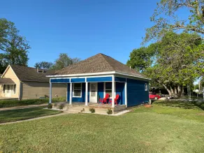 Creekside Retreat - No Cleaning Fees - Image 2