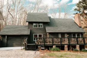 Luxury Mountain Getaway - Image 1