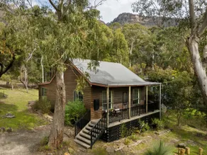 Country Lane Cottage - Image 5