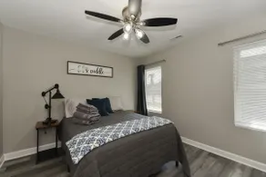 Newly Renovated Beach Rancher - Walk to the Beach! - Image 3