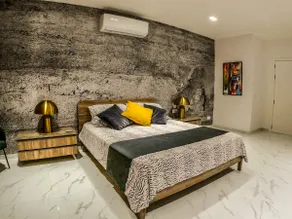 Penthouse - Modern, Luxurious w/Seaview Terrace. - Image 5