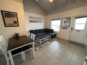 Cozy Beach Getaway 2BR 1BA with Parking! - Image 4