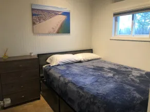Cozy Beach Getaway 2BR 1BA with Parking! - Image 5