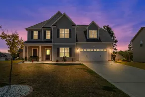 Spacious 4 BD Home with Game Room! - Image 2