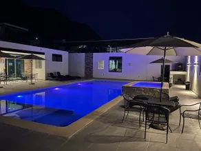 A house in a condominium with a heated pool and A/C - Image 4