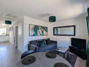 Saffron Court by Wycombe Apartments - Apt 06 - Image 3