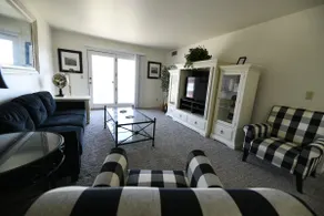 Updated Oshkosh Apartment with Fox River Views - Image 4