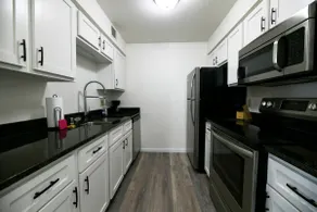 Updated Oshkosh Apartment with Fox River Views - Image 2