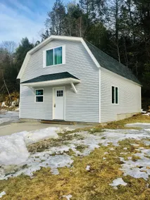 The Outlet House, Comfortable Cottage - Image 2