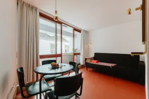 THE MODERNIST Apartment 1A - Private balcony - Image 4