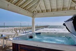 Hot tub, Beach Front, Private, Walk to Restaurants - Image 1