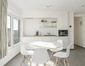 Corner apartment by the sea/ Panne a Côte - Image 3