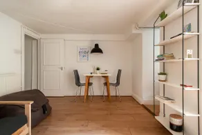 Stylish Underground flat, beach 30s, Graffiti Yard - Image 3