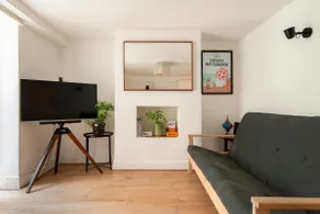 Stylish Underground flat, beach 30s, Graffiti Yard - Image 4