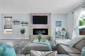”Once Upon A Tide” Beach House *Heated Pool* King - Image 2