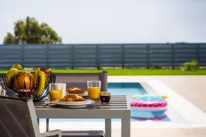 South Beach Villas - Image 4