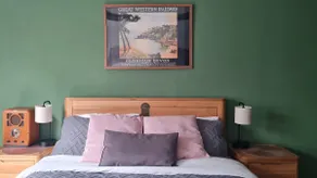 Spacious, tucked away townhouse - very peaceful. - Image 2