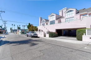 233 Park Ave - Image 4