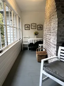 The Little Guest House - Footsteps From Oyster Bay - Image 4