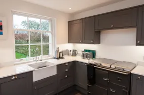 Parkside, The Loch Ness Cottage Collection - Image 5