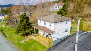 40 mins from St. John’s with a HOT TUB! - Image 2