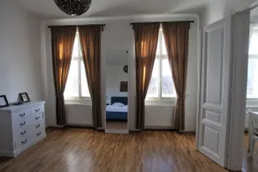 Sunny apartment right on the Augarten - Image 5