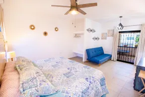 Pelican Suite: complete apartment, new! - Image 5