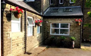 Todmorden Old Stables in the heart of the Pennines - Image 5