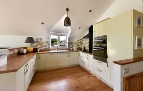 Tranquil Cornish retreat close to Port Isaac beaches and moor - Image 4