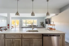 Brand New Direct Lakefront - Panoramic Sunsets - Image 4