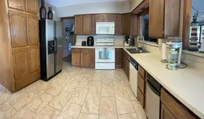 Panoramic lakefront views at the waters edge 10mm - Image 3
