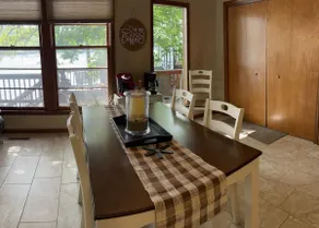 Panoramic lakefront views at the waters edge 10mm - Image 4